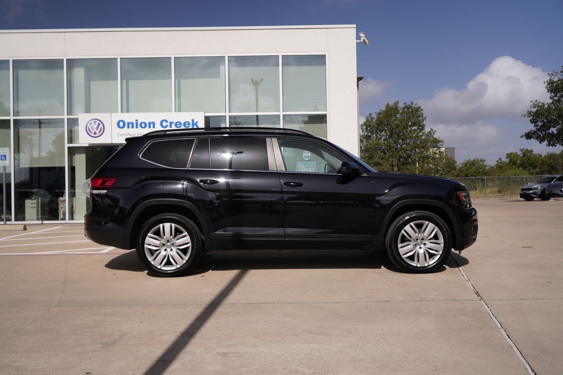 2020 Volkswagen Atlas 3.6L V6 SE w/Technology