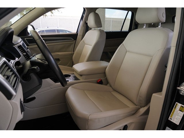 2020 Volkswagen Atlas 3.6L V6 SE w/Technology