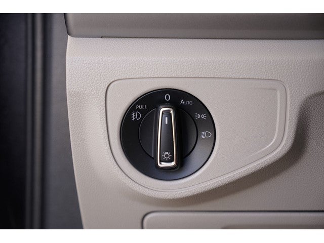 2020 Volkswagen Atlas 3.6L V6 SE w/Technology