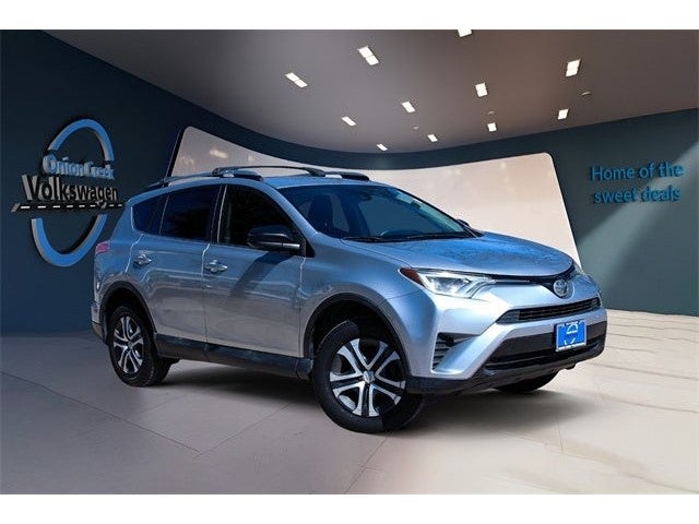 2017 Toyota RAV4 LE