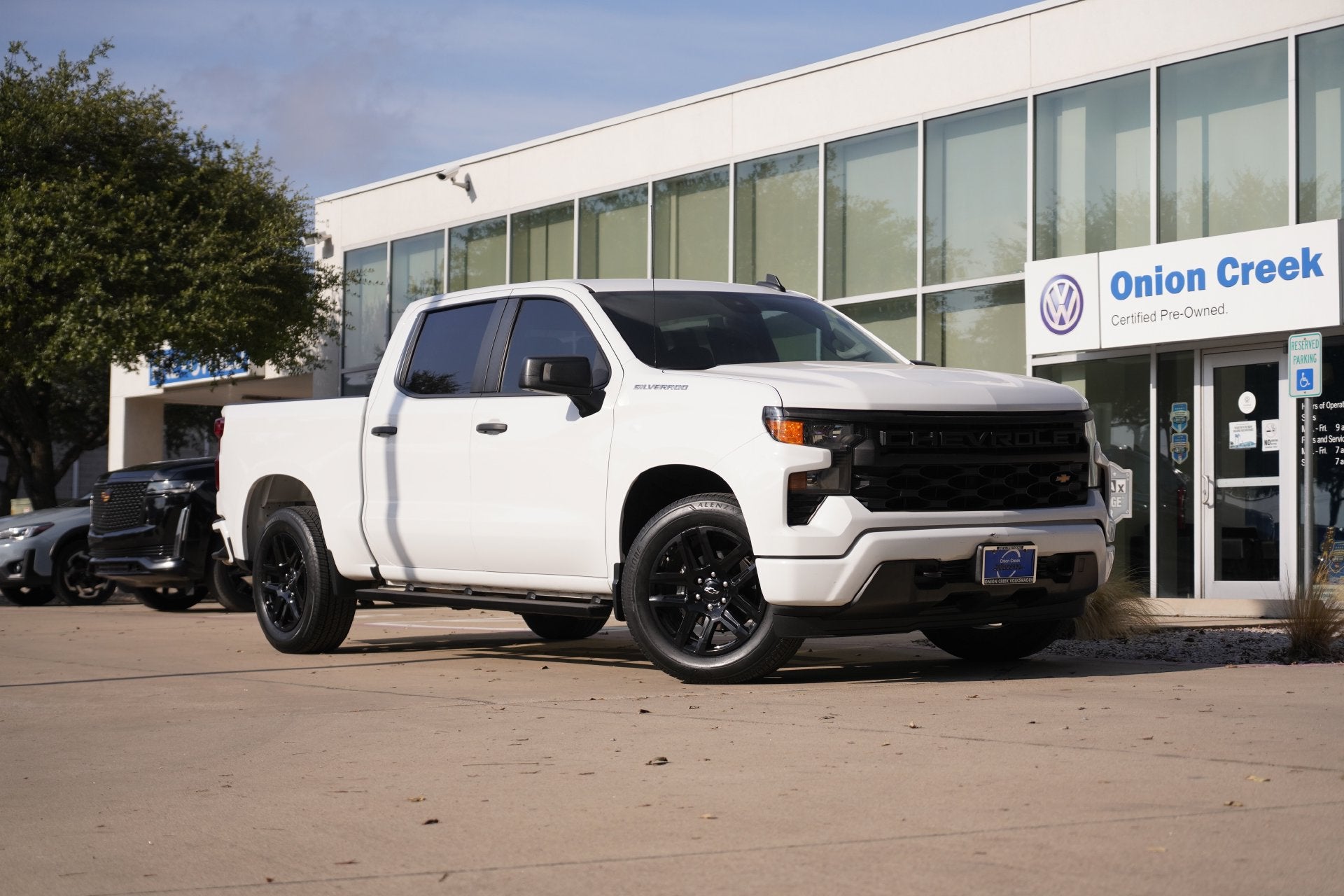 2023 Chevrolet Silverado 1500 Custom