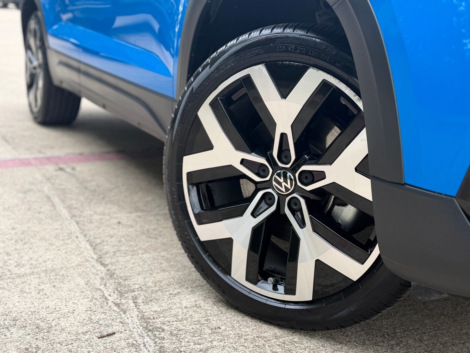 2023 Volkswagen Taos 1.5T SEL