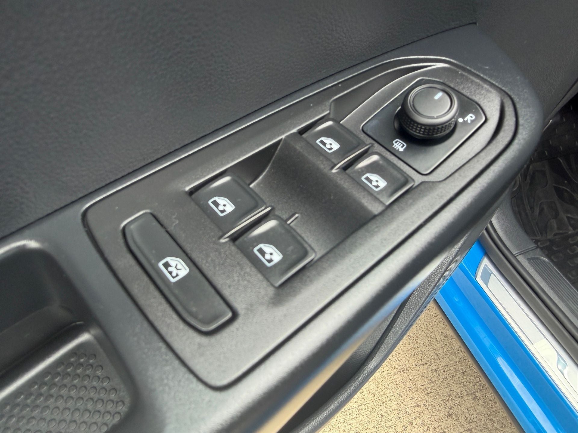 2023 Volkswagen Taos 1.5T SEL