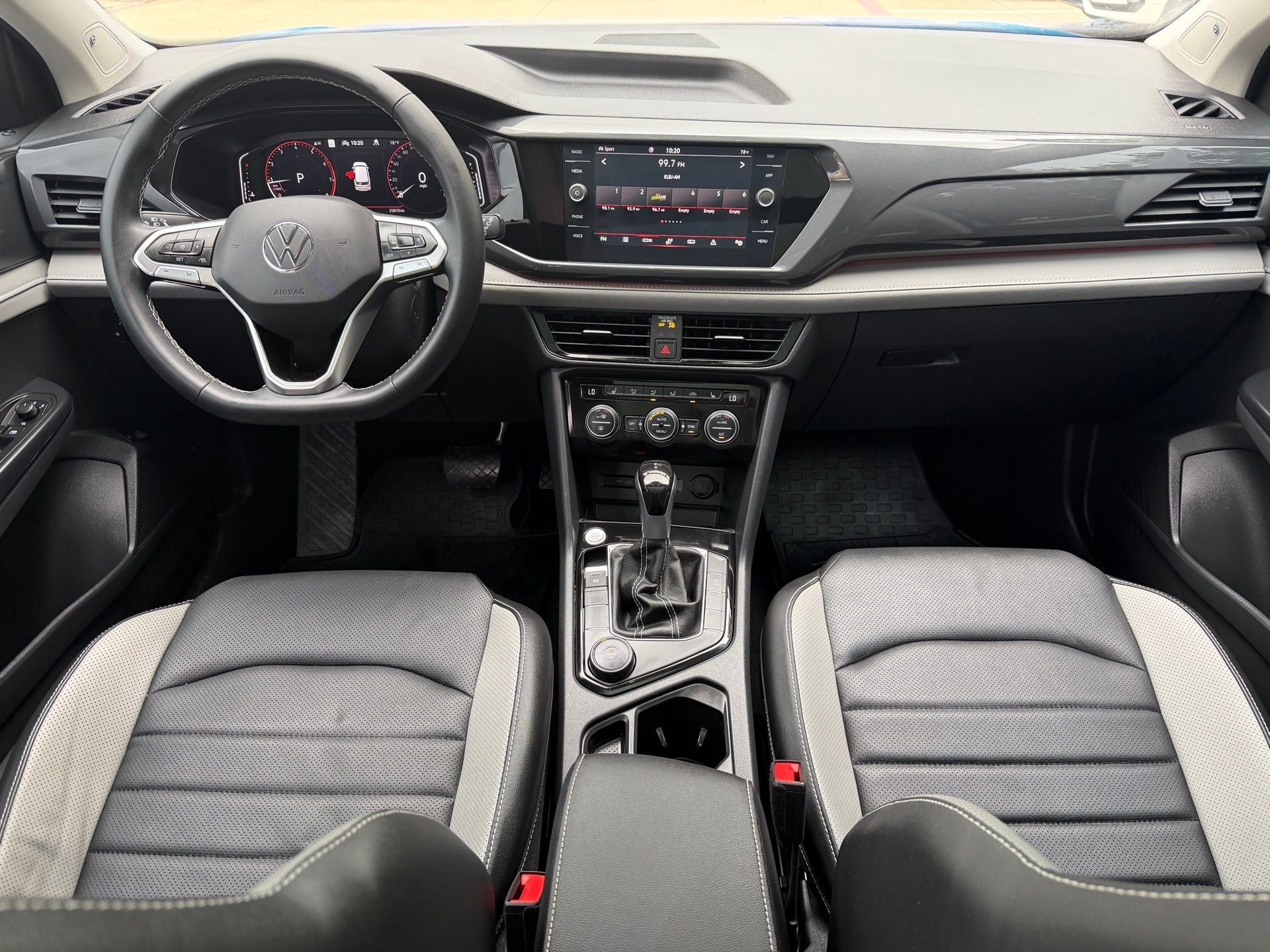 2023 Volkswagen Taos 1.5T SEL