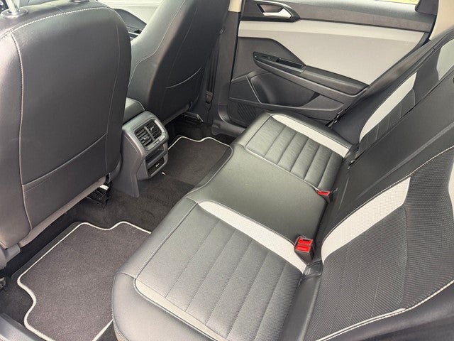 2023 Volkswagen Taos 1.5T SEL