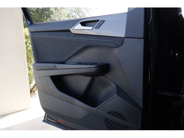 2026 Volkswagen Taos 1.5T SE Black