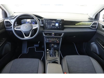 2026 Volkswagen Taos 1.5T SE Black
