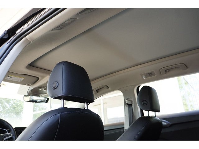 2026 Volkswagen Taos 1.5T SE Black