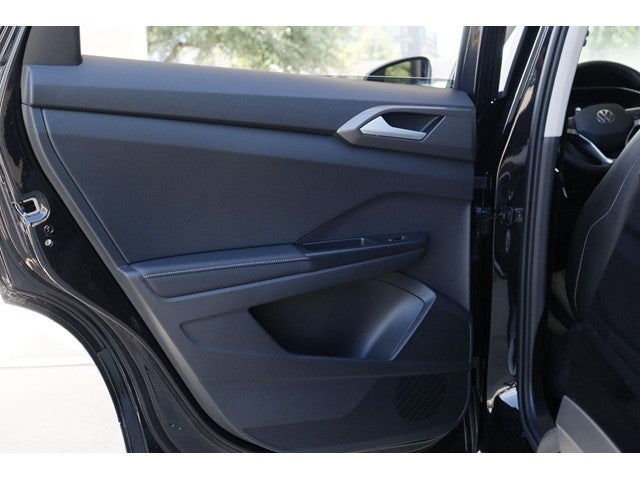 2026 Volkswagen Taos 1.5T SE Black