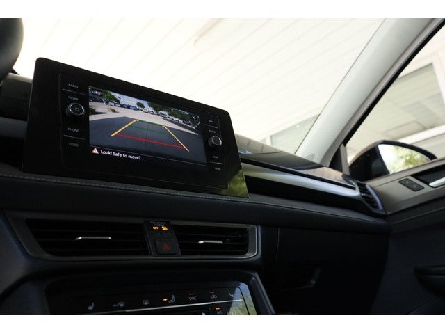 2026 Volkswagen Taos 1.5T SE Black