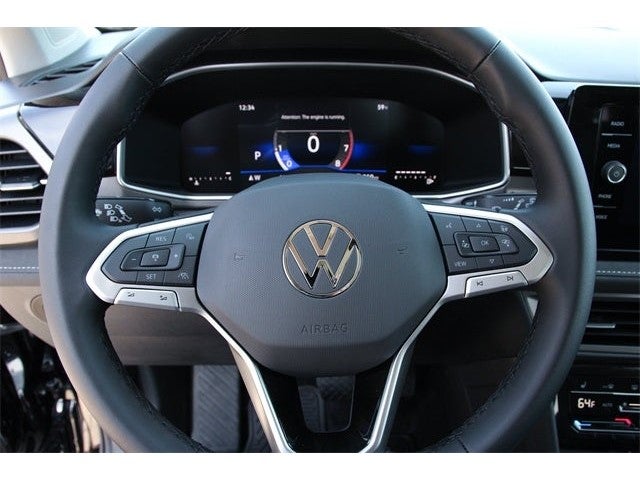 2026 Volkswagen Taos 1.5T SE Black