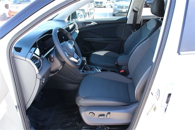 2026 Volkswagen Taos 1.5T SE Black