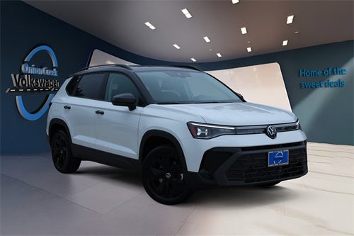 2026 Volkswagen Taos 1.5T SE Black