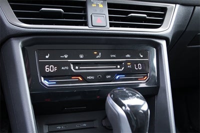 2026 Volkswagen Taos 1.5T SE Black