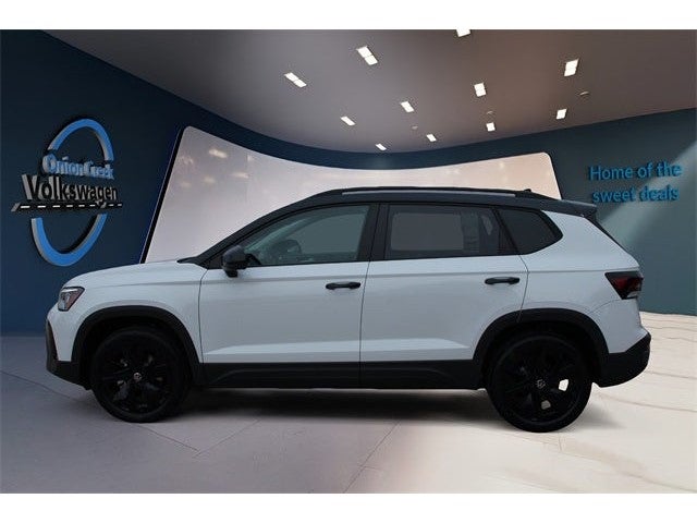 2026 Volkswagen Taos 1.5T SE Black