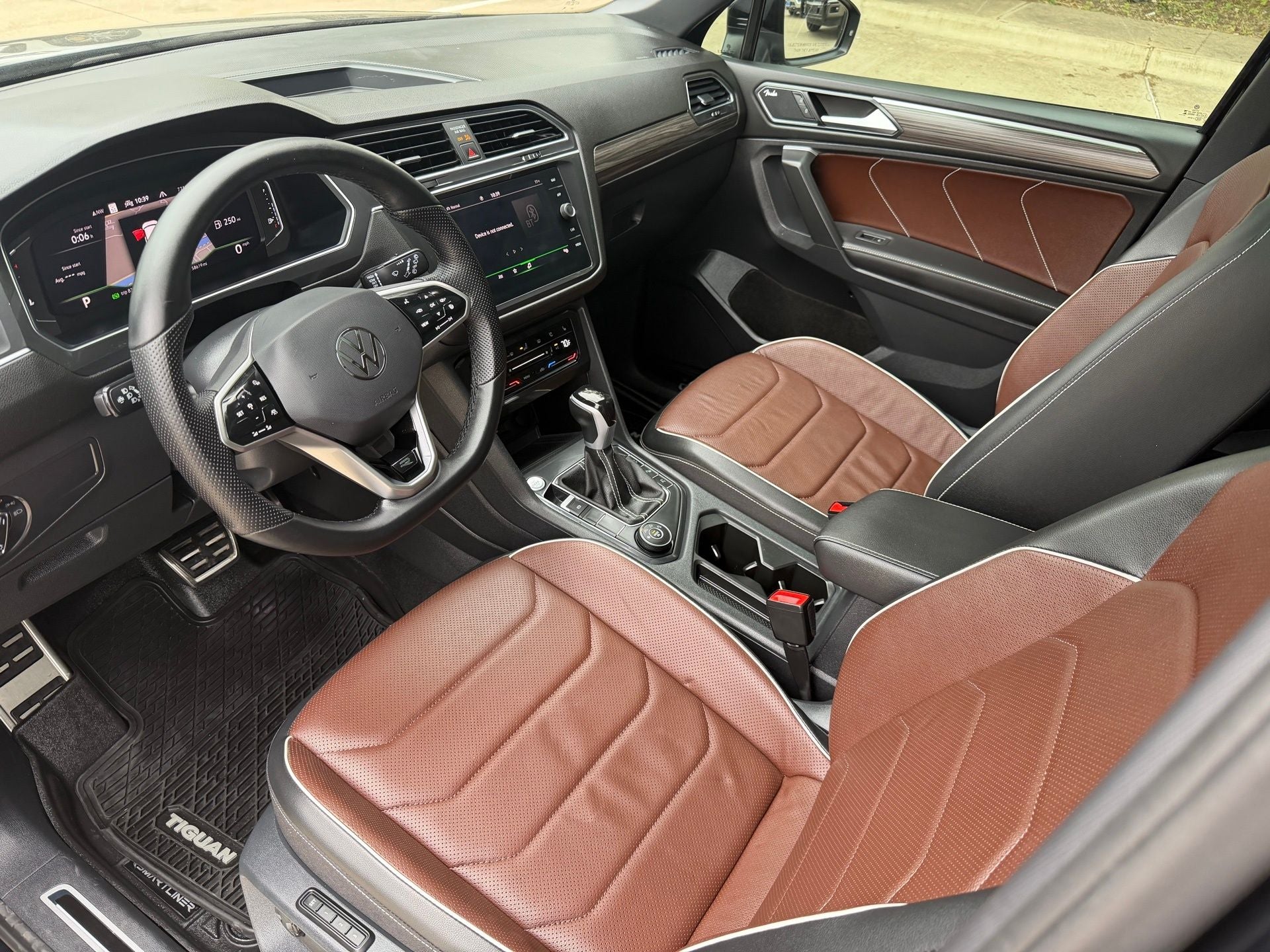 2024 Volkswagen Tiguan 2.0T SEL R-Line
