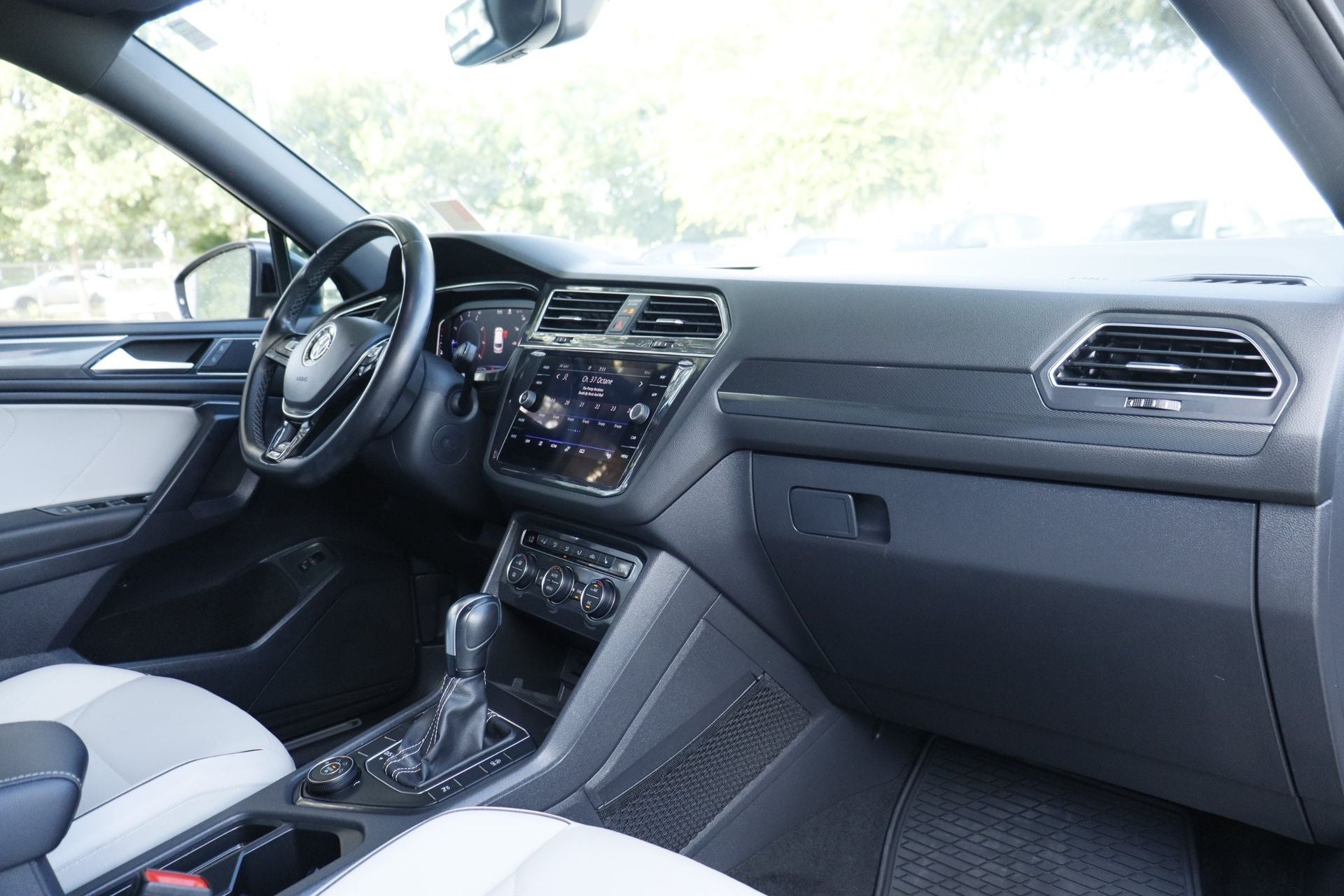 2021 Volkswagen Tiguan 2.0T SEL Premium R-Line