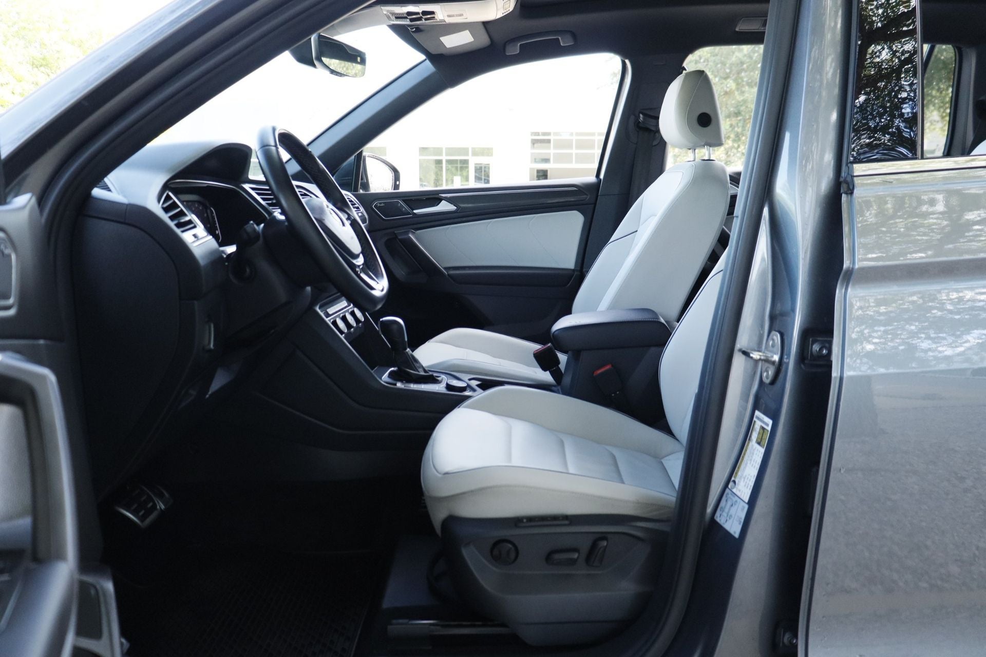 2021 Volkswagen Tiguan 2.0T SEL Premium R-Line