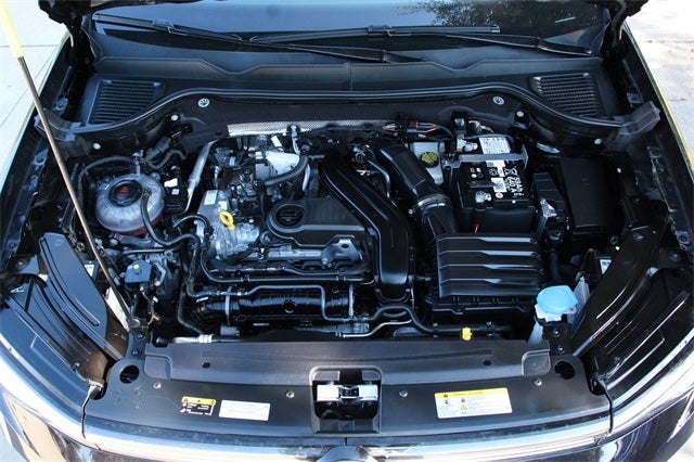 2025 Volkswagen Taos 1.5T SEL