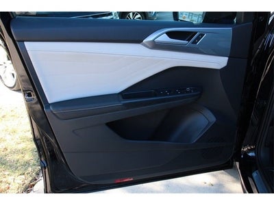 2025 Volkswagen Taos 1.5T SEL