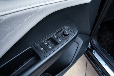 2026 Volkswagen Taos 1.5T SEL