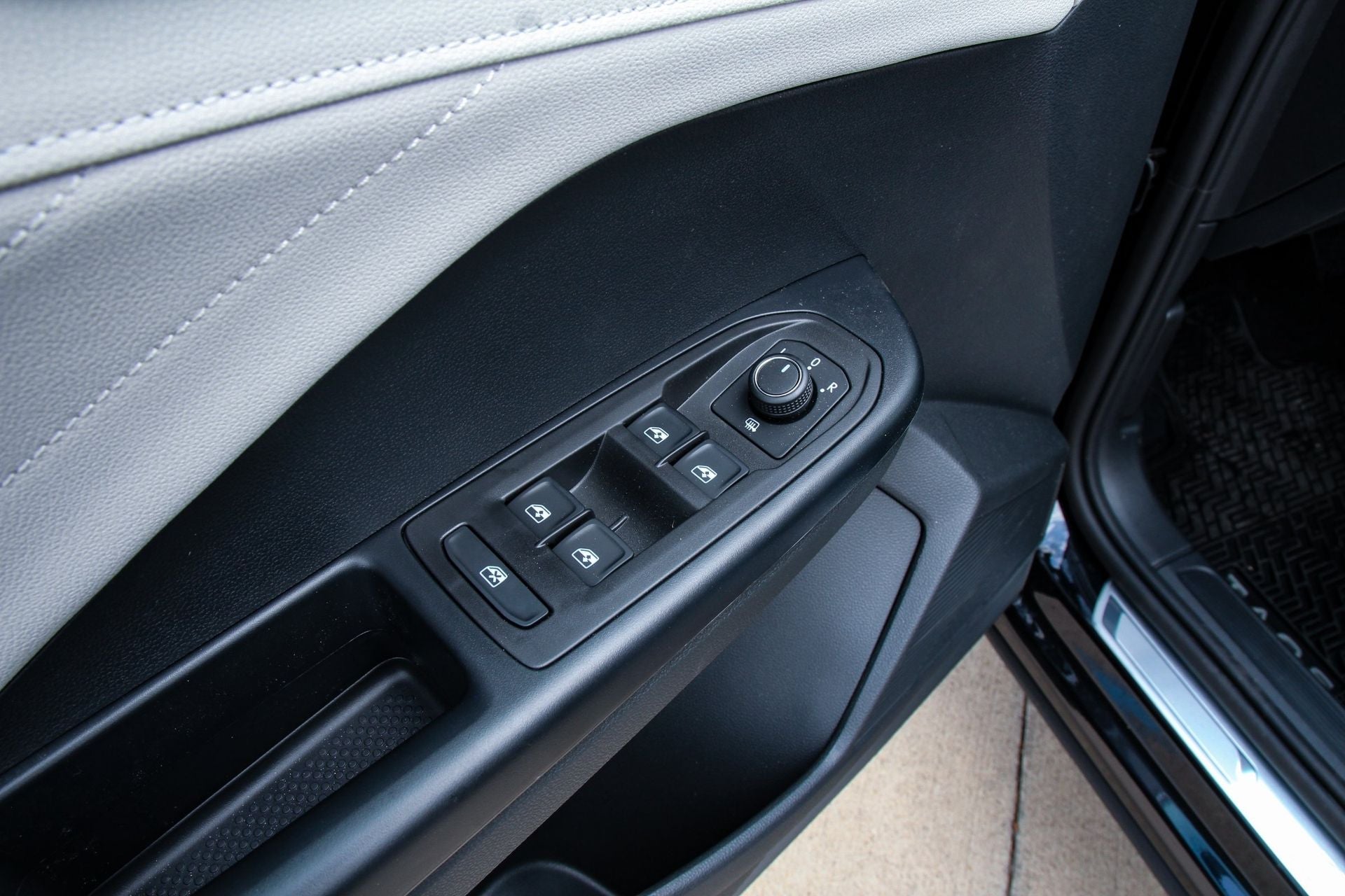 2026 Volkswagen Taos 1.5T SEL