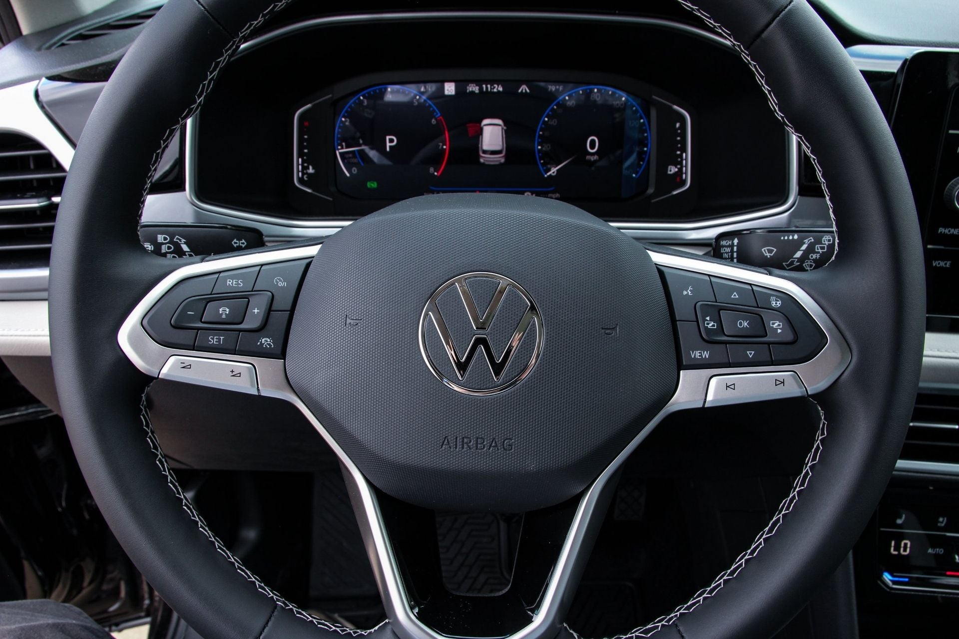 2026 Volkswagen Taos 1.5T SEL