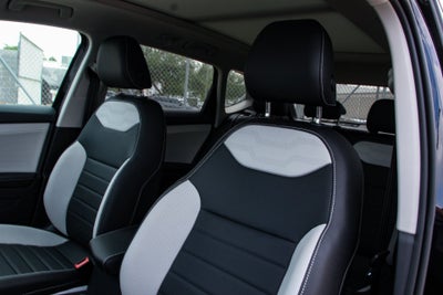 2026 Volkswagen Taos 1.5T SEL