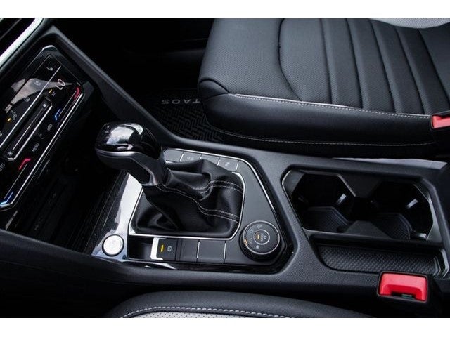 2026 Volkswagen Taos 1.5T SEL