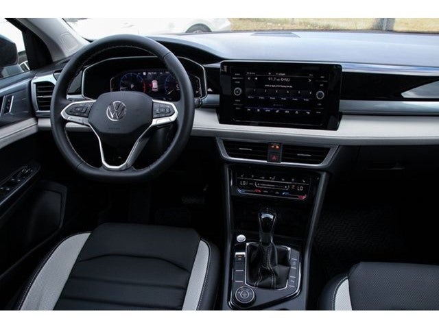 2026 Volkswagen Taos 1.5T SEL