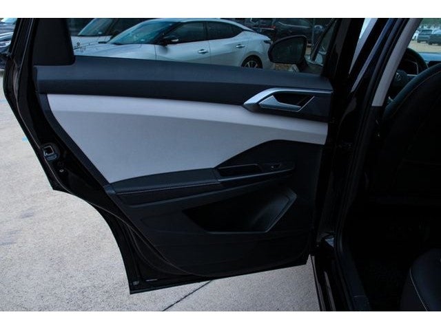 2026 Volkswagen Taos 1.5T SEL