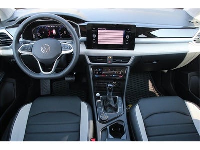 2025 Volkswagen Taos 1.5T SEL