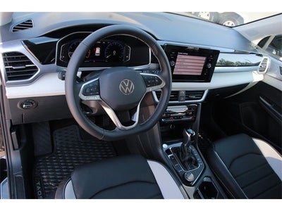 2025 Volkswagen Taos 1.5T SEL