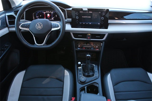 2025 Volkswagen Taos 1.5T SEL