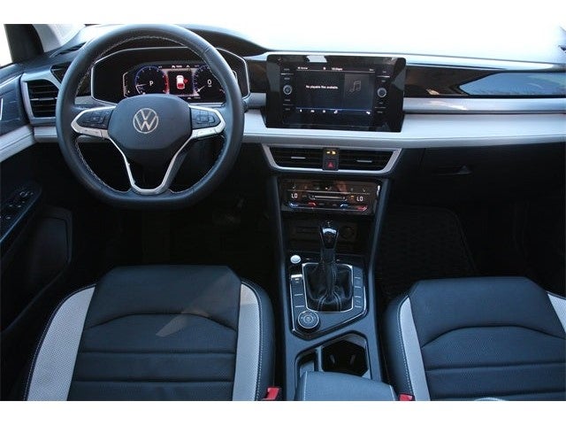 2025 Volkswagen Taos 1.5T SEL