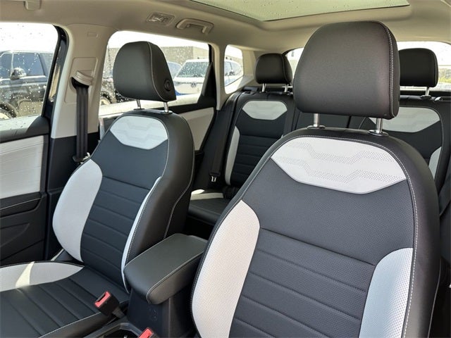 2025 Volkswagen Taos 1.5T SEL