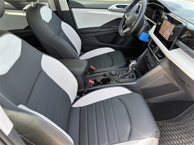 2025 Volkswagen Taos 1.5T SEL