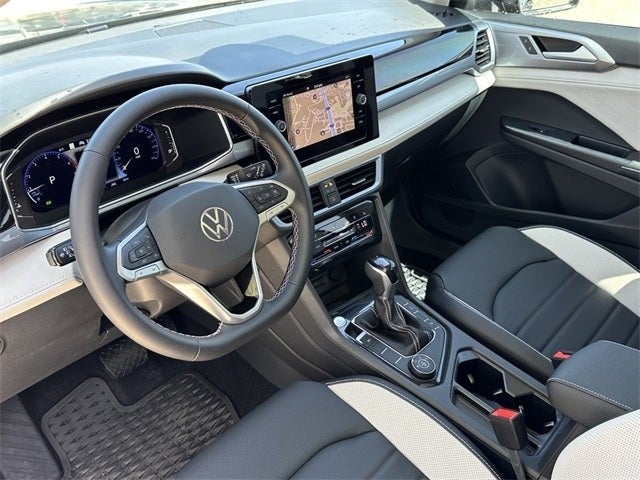 2025 Volkswagen Taos 1.5T SEL