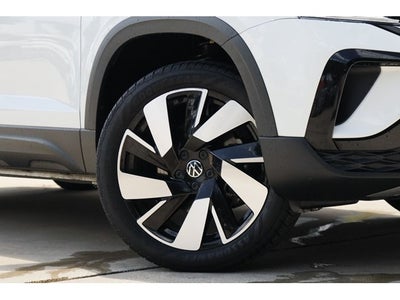 2024 Volkswagen Taos 1.5T SEL