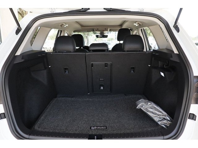 2024 Volkswagen Taos 1.5T SEL