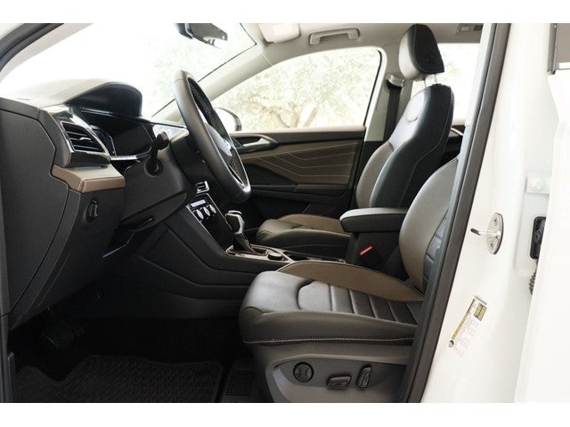 2024 Volkswagen Taos 1.5T SEL