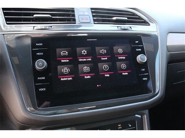 2023 Volkswagen Tiguan 2.0T SE R-Line Black