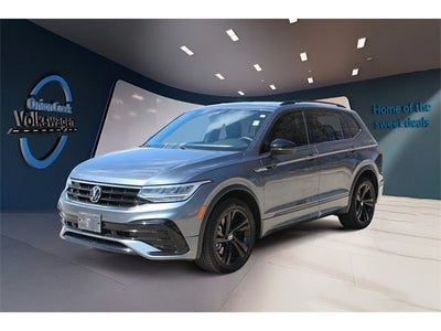 2023 Volkswagen Tiguan 2.0T SE R-Line Black