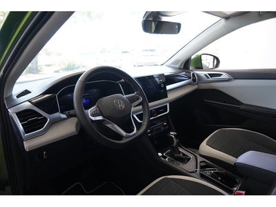 2026 Volkswagen Taos 1.5T SE