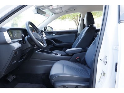 2025 Volkswagen Tiguan 2.0T SE