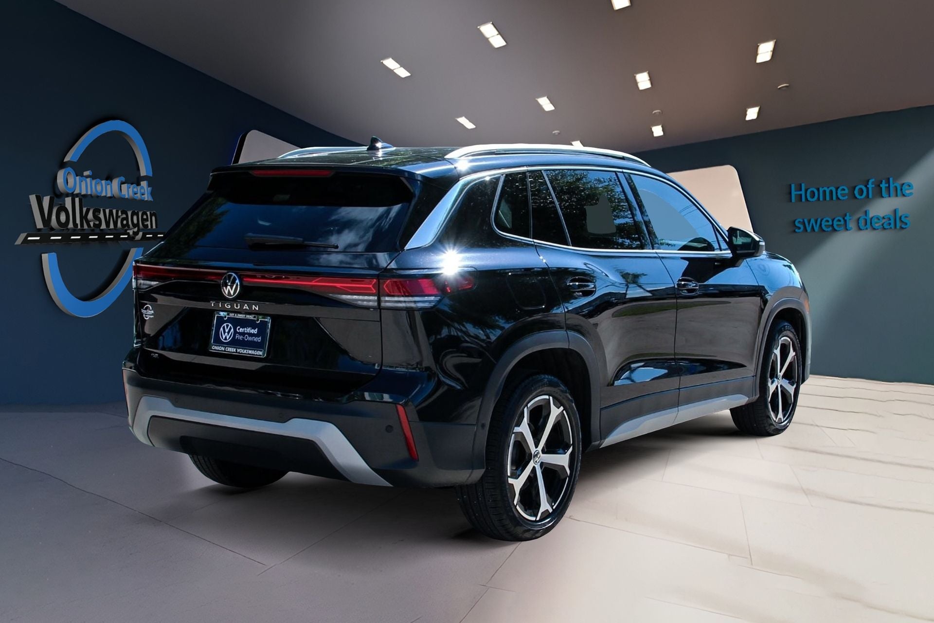 2025 Volkswagen Tiguan 2.0T SE