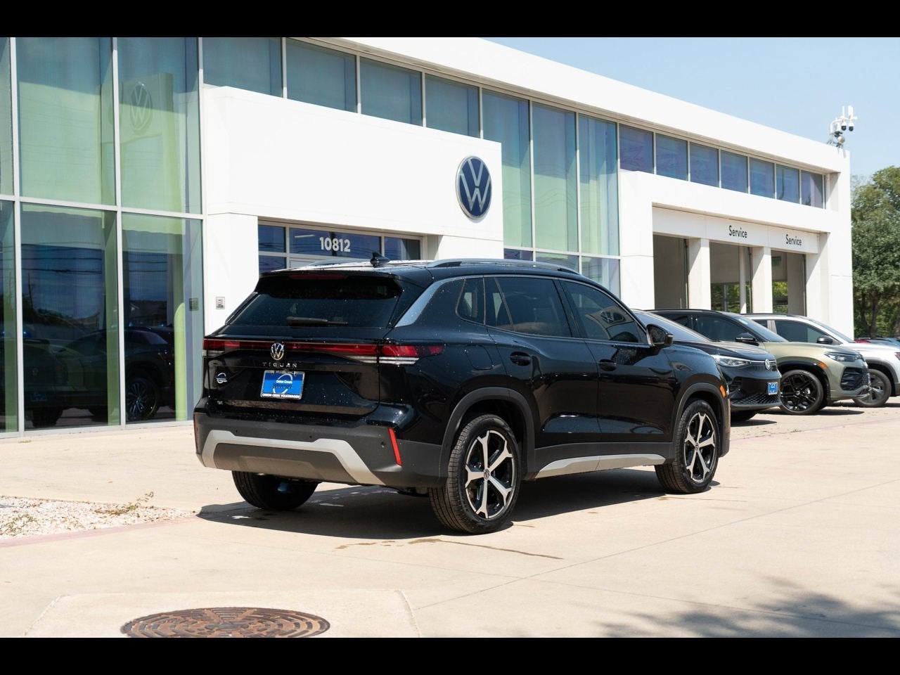 2026 Volkswagen Tiguan 2.0T SE