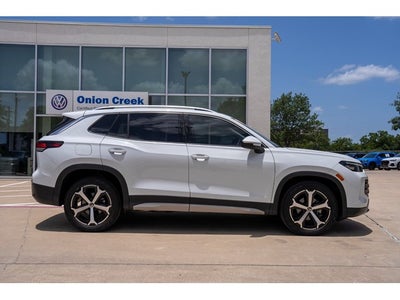 2025 Volkswagen Tiguan 2.0T SE