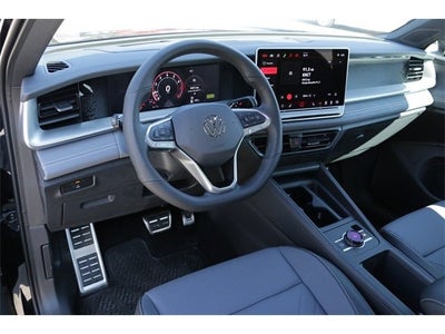 2026 Volkswagen Tiguan 2.0T SE R-Line Black