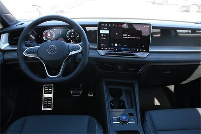 2026 Volkswagen Tiguan 2.0T SE R-Line Black